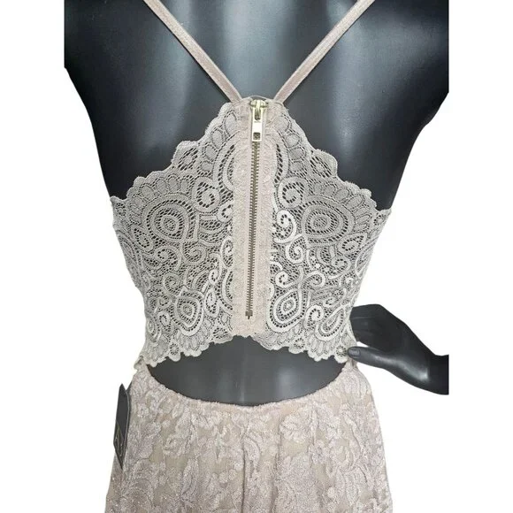 Nude/Gold Sparkle Lace Mini Party/Cocktail Dress - Windsor - Picture 8 of 10